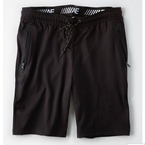 AE CLASSIC LIGHTWEIGHT FLEECE SHORT